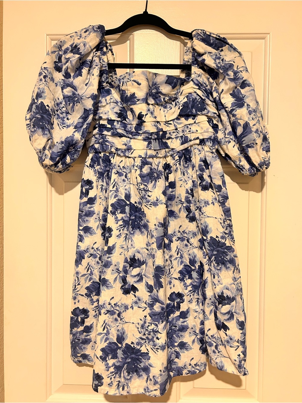 Abercrombie & Fitch Blue and White Floral Puff-Sleeve Mini Dress